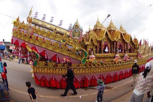 Festivals-in-Kalasin-Thailand-Mark-Lieffers