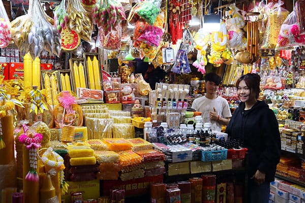 Markthoppen in Phnom Penh, Cambodja